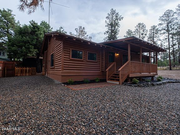 3rd image of 1186 E Walton Dr