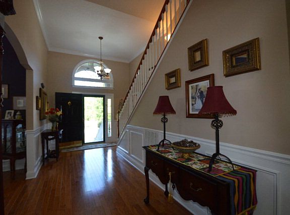 2nd image of 365 Oak Grove Island Dr