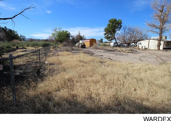 2nd image of 10531 S Tropics Rd