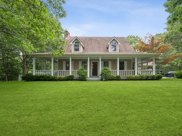 38 Ridge Rd, East Hampton, NY 11937
