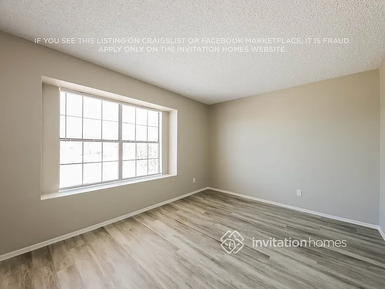 1433 E Utopia Rd — Photo 13