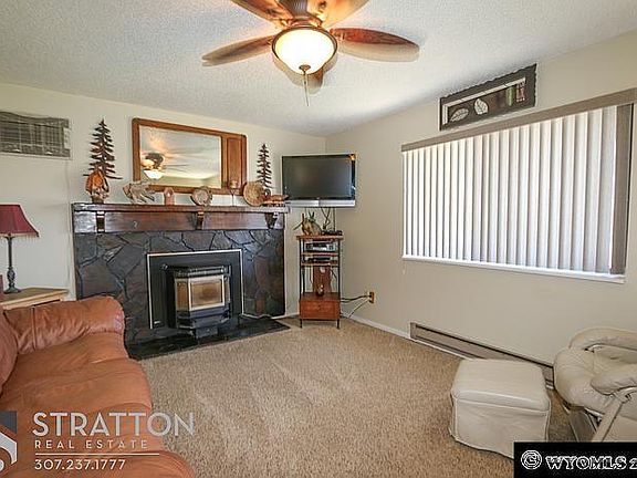 2nd image of 6686 Henderson Creek Pl