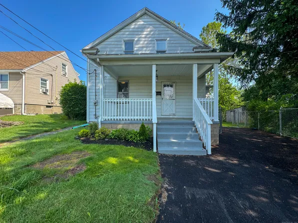 21 Garibaldi Street, Watertown, CT 06779