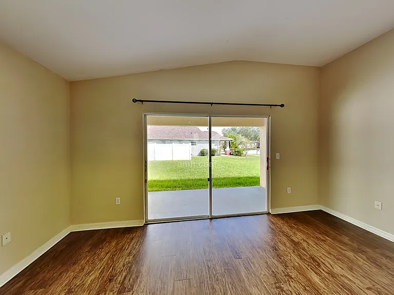 27826 Breakers Dr — Photo 6