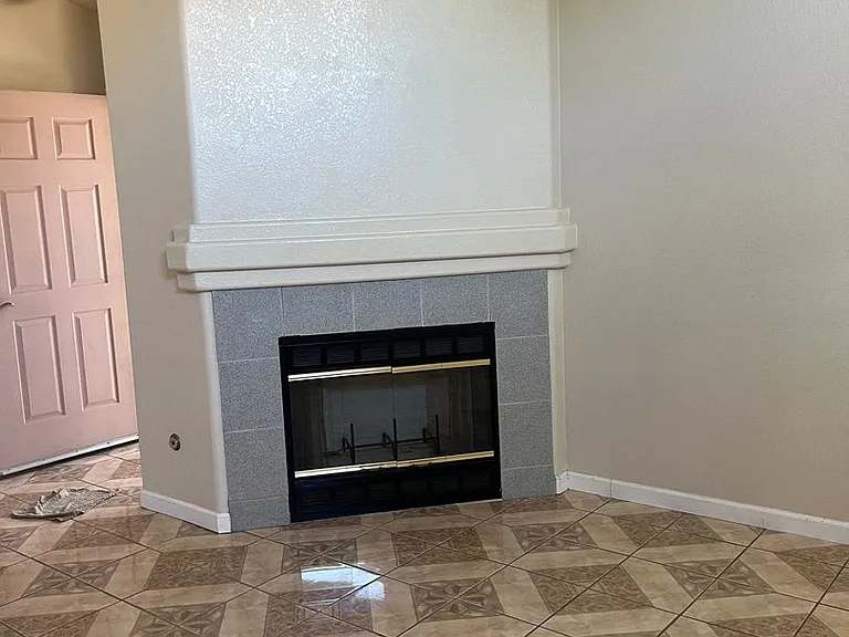 146 Toscano Ct — Photo 15