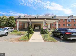 5301 Westbard Cir APT 233, Bethesda, MD 20816