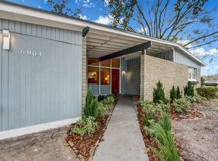 6904 Rollo Rd, Jacksonville, FL 32205