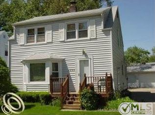 1592 West Blvd, Berkley, MI 48072