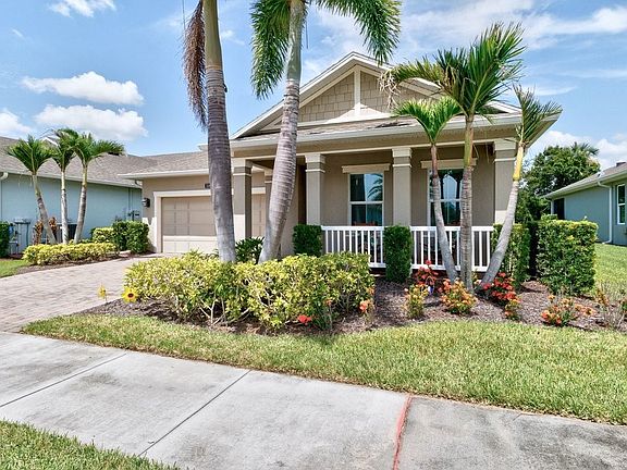 4th image of 3385 Wild Banyan Way