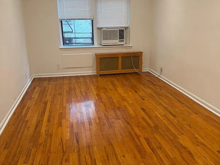 119 E 83rd St #5D — Photo 4