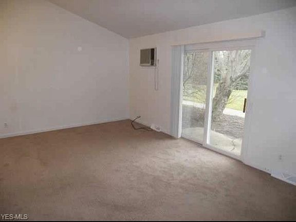2nd image of 2477 Warren Pkwy APT 2