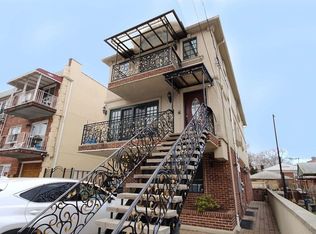 2568 E 2nd St, Brooklyn, NY 11223