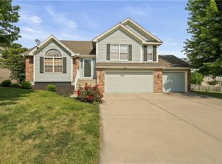 11255 N Holly St, Kansas City, MO 64155