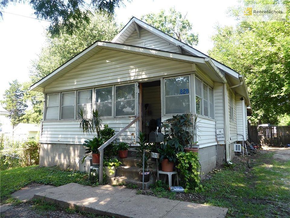 1st image of 828 S Crysler Ave