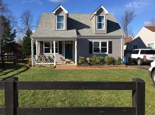 609 Wirt St SW, Leesburg, VA 20175