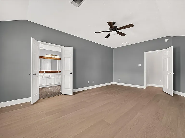 22210 Bellow Glen Dr — Photo 30