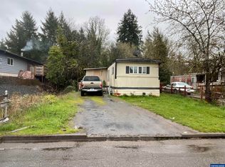 1331 Poplar St, Sweet Home, OR 97386