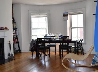 1744 Washington St #3F, Boston, MA 02118