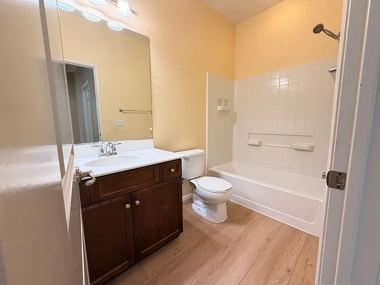 1729 Cripple Creek Dr #4 — Photo 25