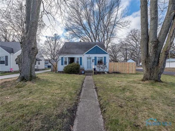 4829 Harvest Ln, Toledo, OH 43623