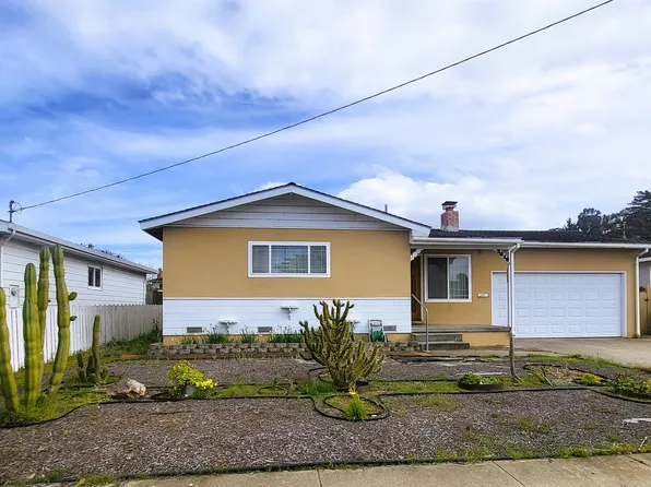 3010 Eddy St, Marina, CA 93933