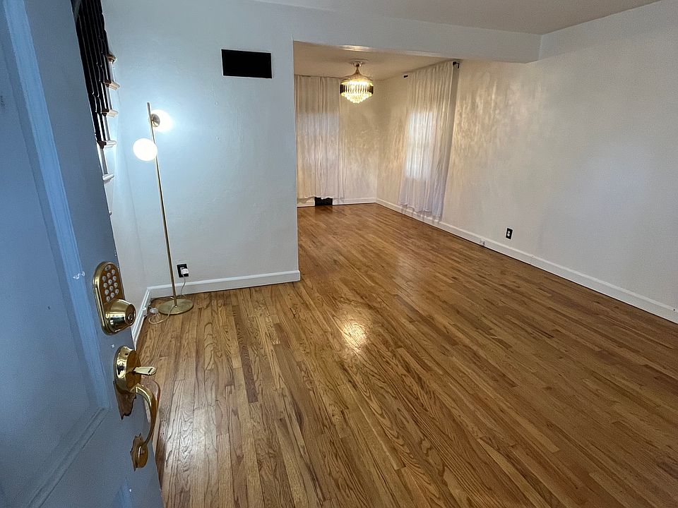 1st image of 3938 Berger Ave #3938