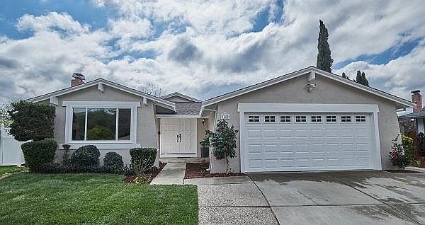 1st image of 3444 Fife Way