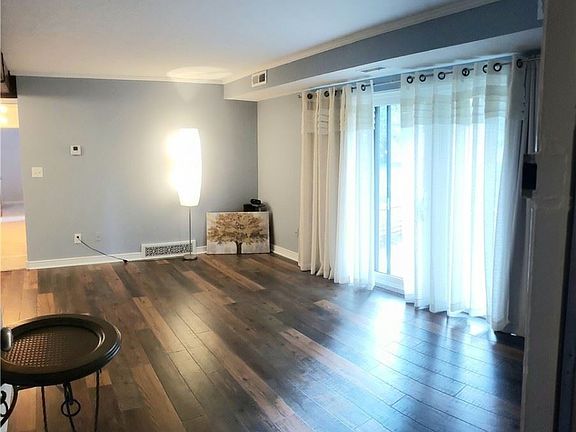 3rd image of 16380 Heather Ln #F101