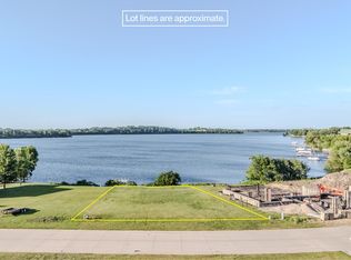 150 W Bay Rd, Lake Park, IA 51347