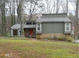 2185 Cedar Forks Dr, Roswell, GA 30062