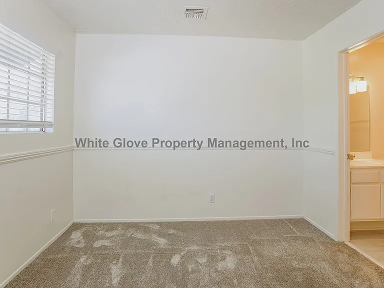 205 S Redwood Ave #33 — Photo 13
