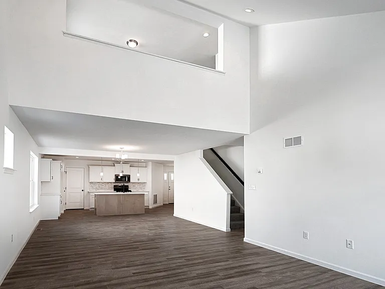 41 Long Bend Dr #14 — Photo 16