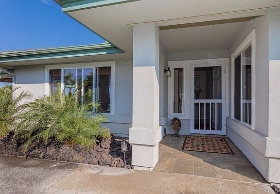 2nd image of 75-5610 Hienaloli Rd #48