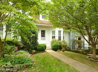 9017 Giltinan Ct, Springfield, VA 22153