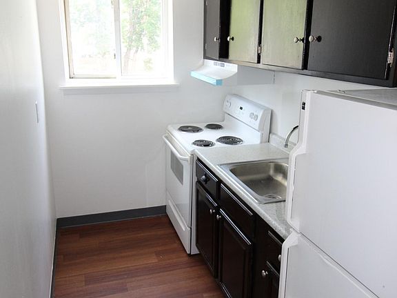 4th image of 99 Huntington St #307