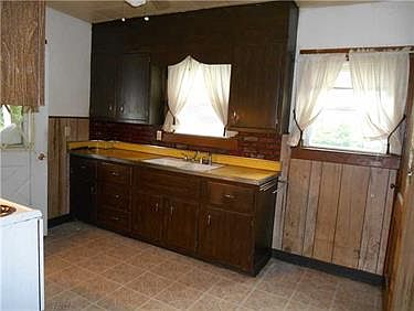 5th image of 529 Hickory Dr