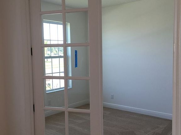 3rd image of 14446 Breakwater Way