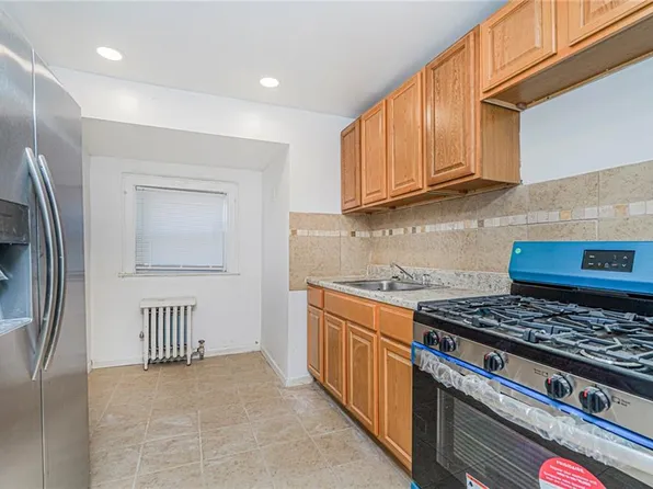 118-15 203rd Street image 13 of 25