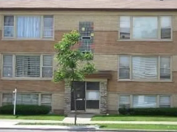 5801 W Fullerton Ave #1-C, Chicago, IL 60639