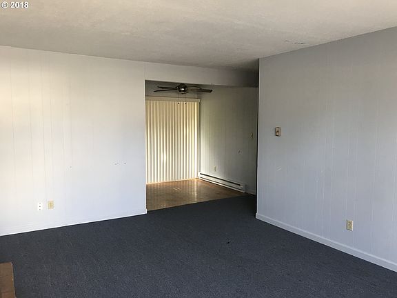 4th image of 7009 NE 47th Ave