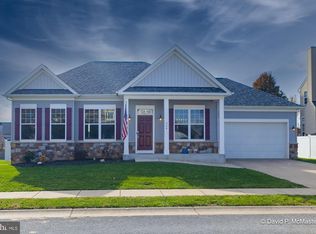 264 Burberry Ln, Charles Town, WV 25414