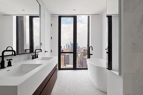 Rented by Compass | media 40