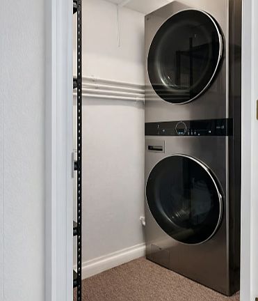 4th image of 208 12th Ave N APT 1