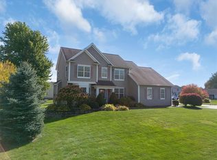 6232 Alyssum Ln, Ontario, NY 14519