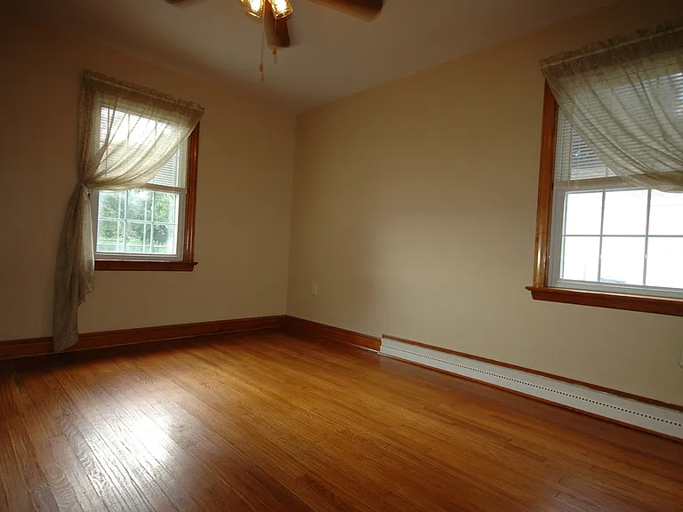 195 Robbinsville Edinburg Rd — Photo 18