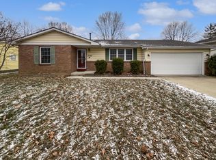 2343 Salem Ave, Grove City, OH 43123