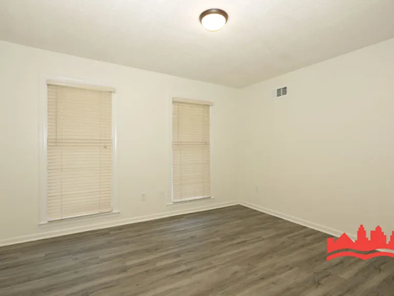 8241 Misty Meadows Ln — Photo 18