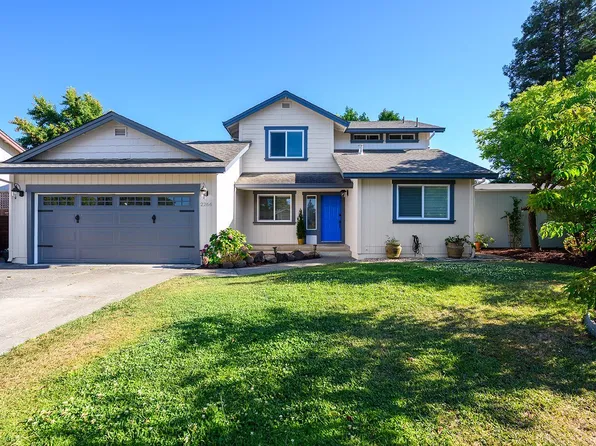 2266 Coventry Court, Santa Rosa, CA 95401