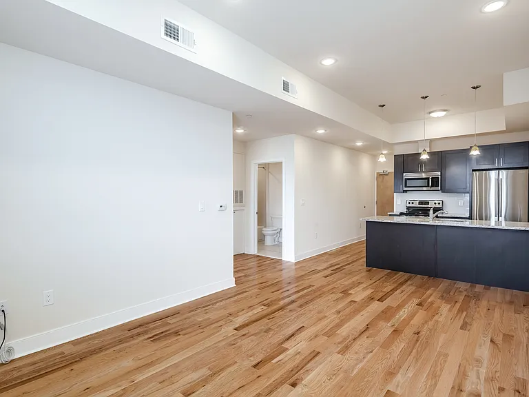 1430 South St Apartments — Photo 22