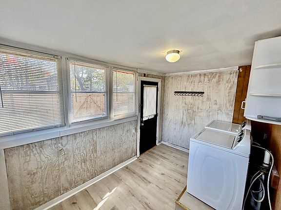 5th image of 2171 N Pennsylvania St #1